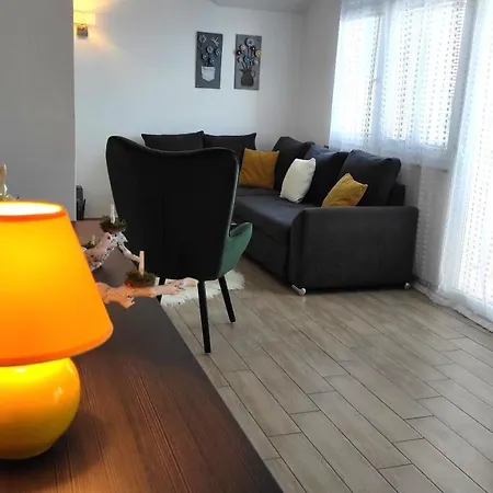 Aurora Apartment *