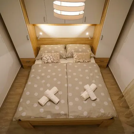 Apartment Aurora Zadar