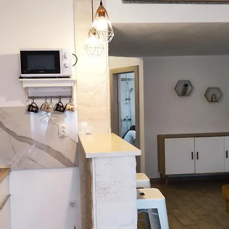 Aurora Apartment