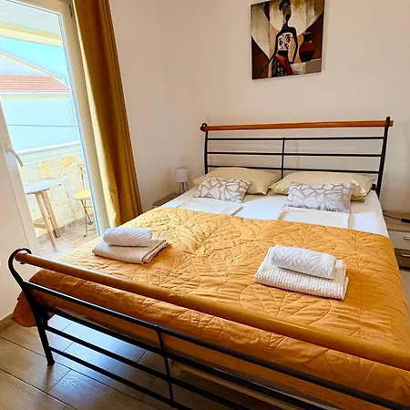 Apartment Aurora Zadar